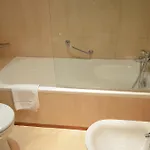 Ξενοδοχείο Ath Gran Samil