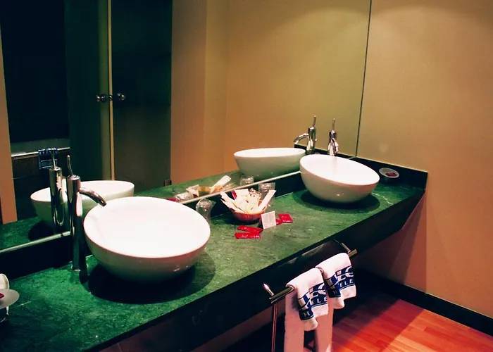 Ath Gran Samil Отель Виго